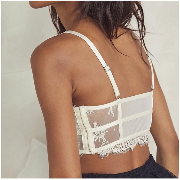FREE PEOPLE Layer In Lace Ivory Bustier - Picture 2 of 9